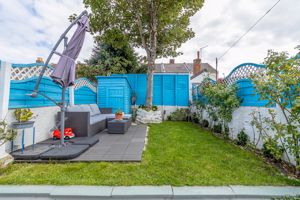 .- click for photo gallery